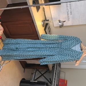 Maxi long sleeves dress